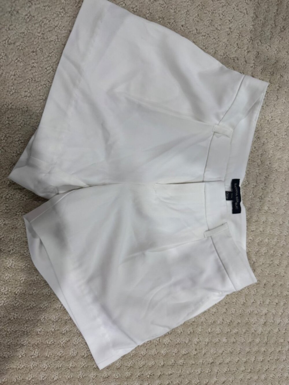 Banana Republic Petite White Tailored Shorts 00P